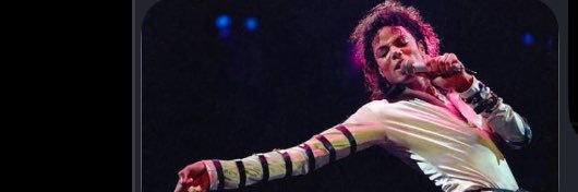 _KimiLive's profile banner image