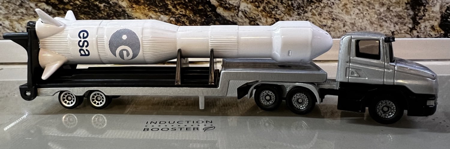 Claudiu Tănăselia banner