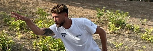 Paga_w9 Profile Banner