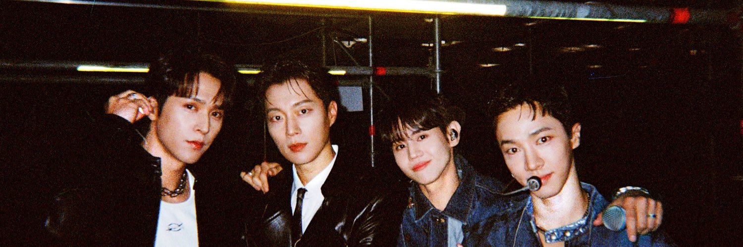 Light_170320's profile banner image