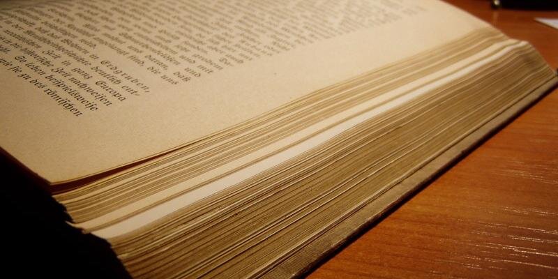 clever_book's profile banner image