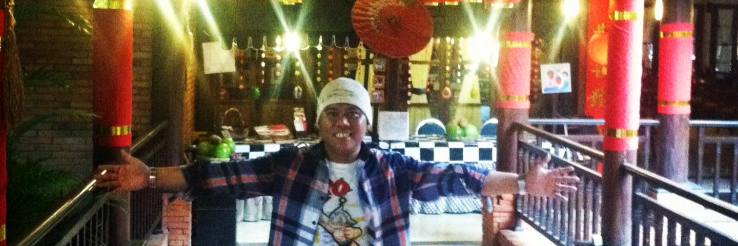 Boy Titarsole banner