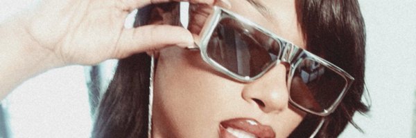 quinsdiary Profile Banner