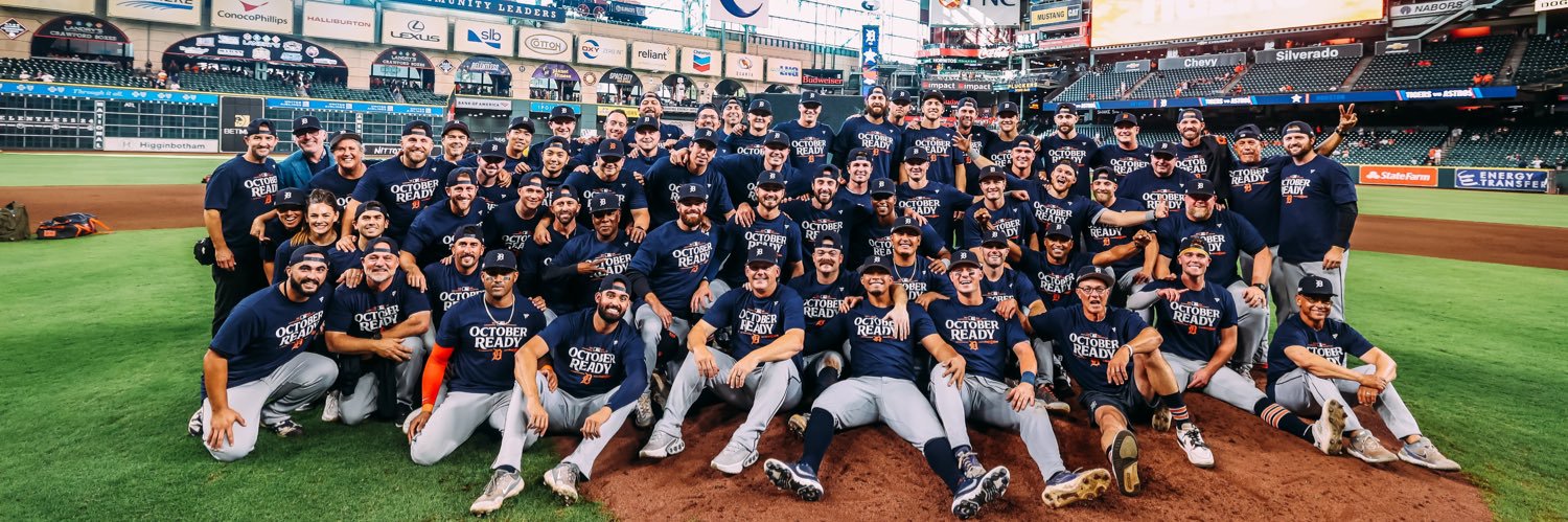 devinsperling's profile banner image