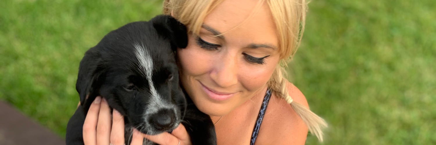 karleycharette's profile banner image
