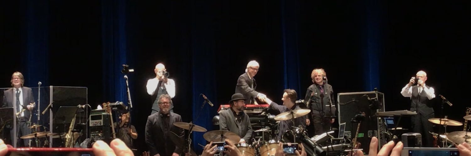 あわ🇺🇦 banner