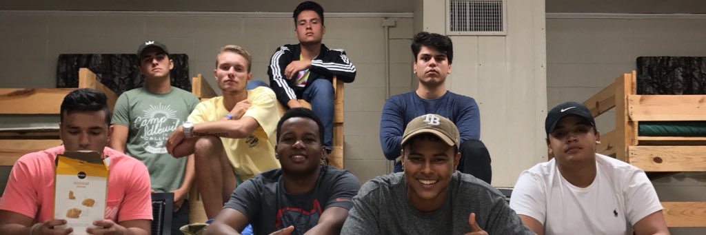 andygarc17's profile banner image
