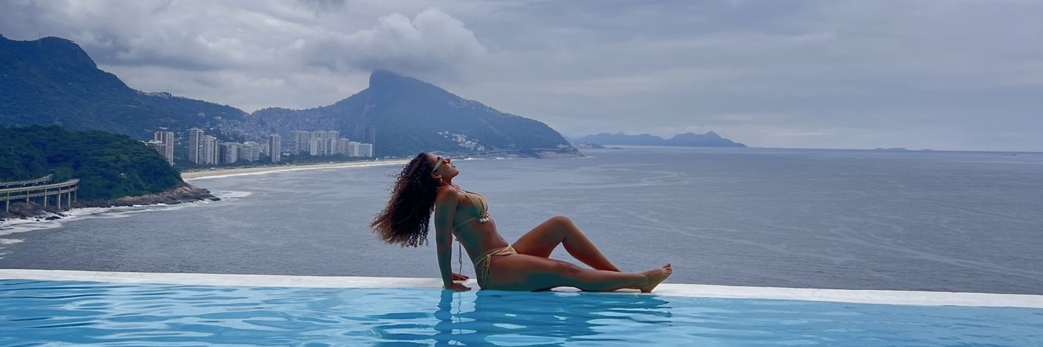 Jaqueline Gomes banner