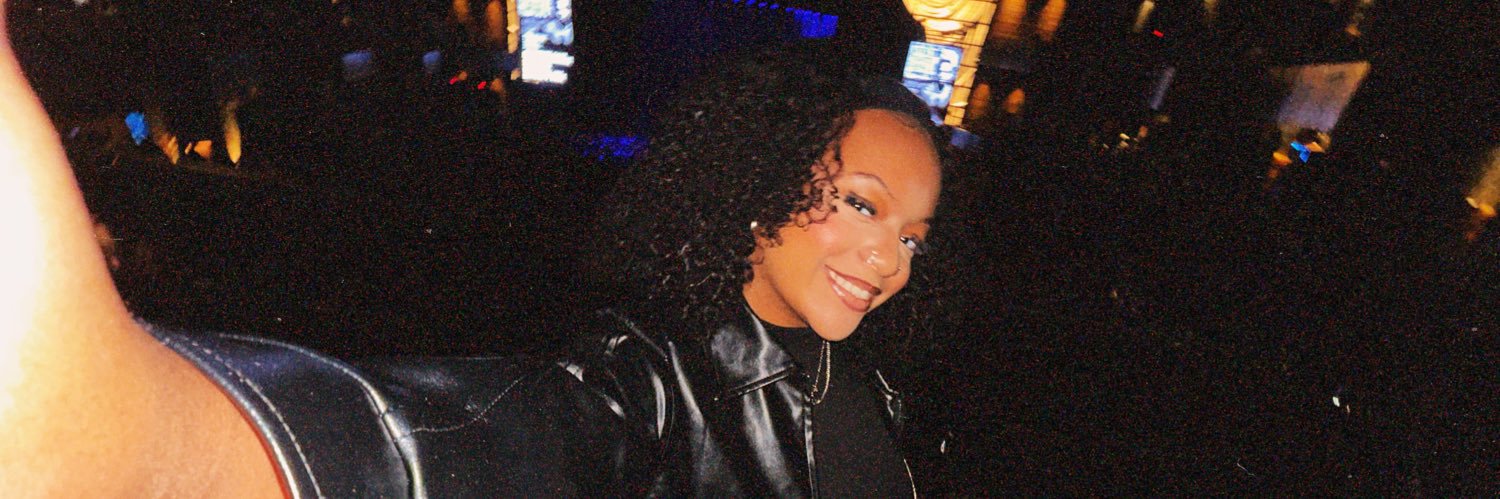 liv banner