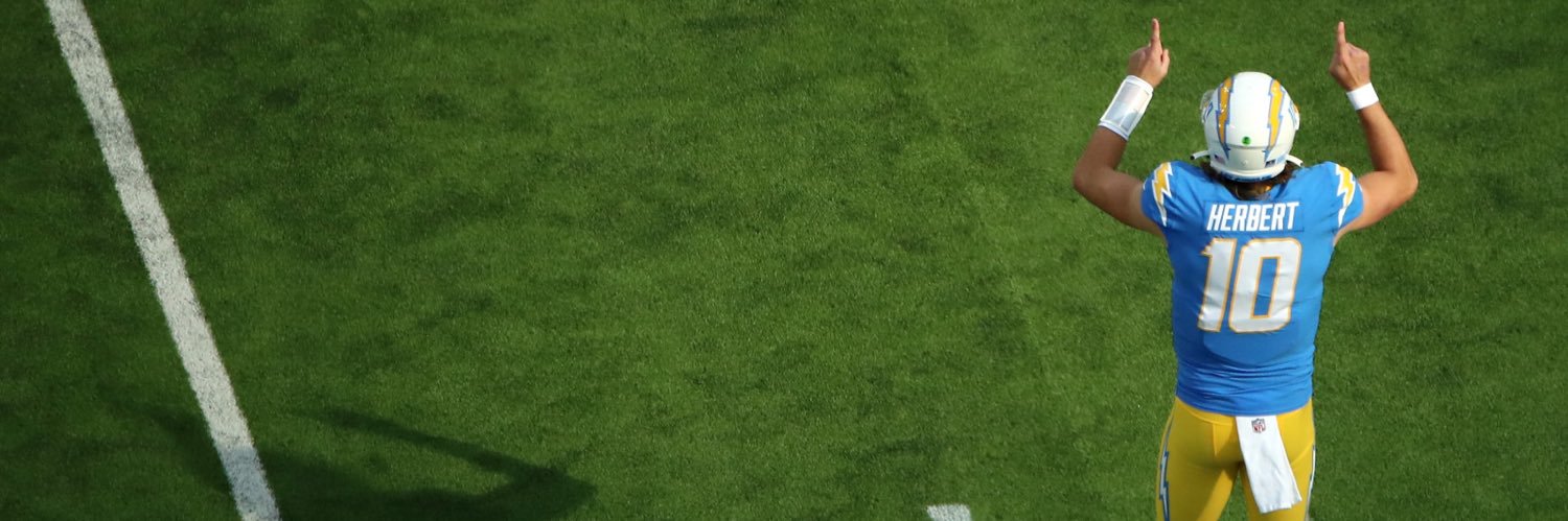 beau_421's profile banner image