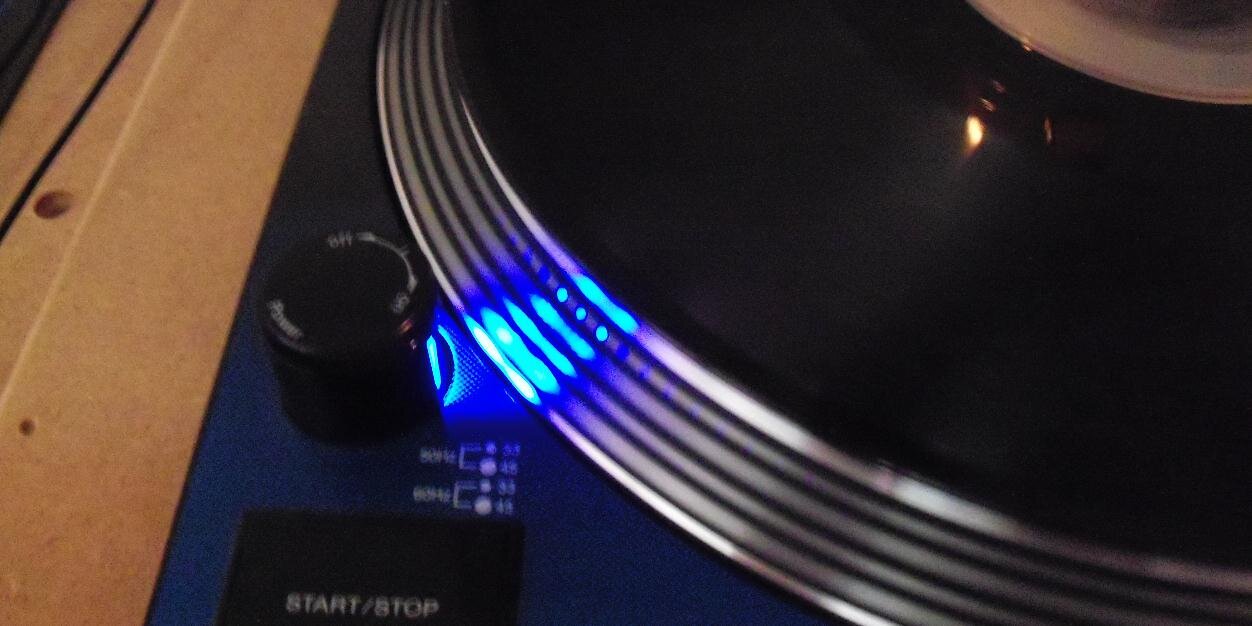DeeJayGeeBee's profile banner image