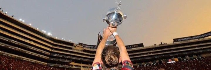 ingridagens's profile banner image