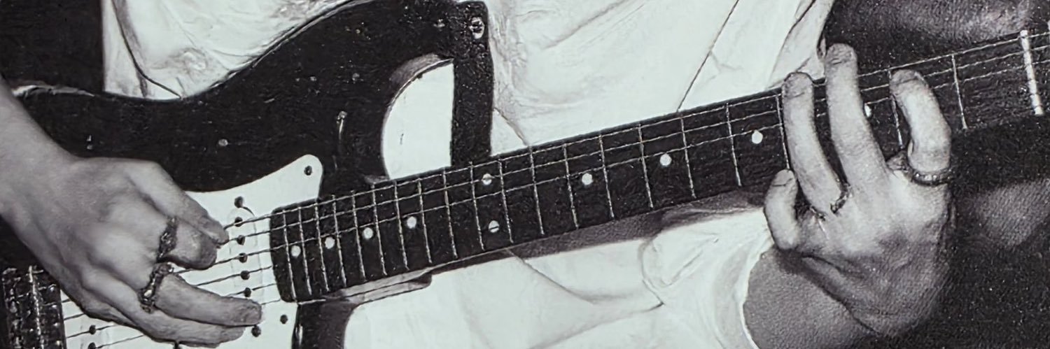 _lifegoeshuh's profile banner image