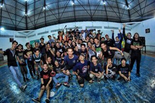 Stay Resistant HC banner