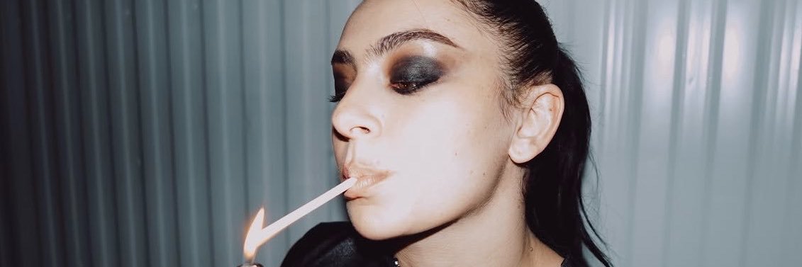blacktomypink's profile banner image