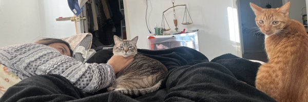 elchiva97 Profile Banner