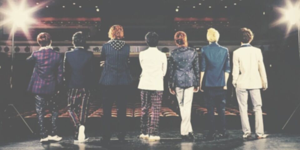 WEFUX's profile banner image