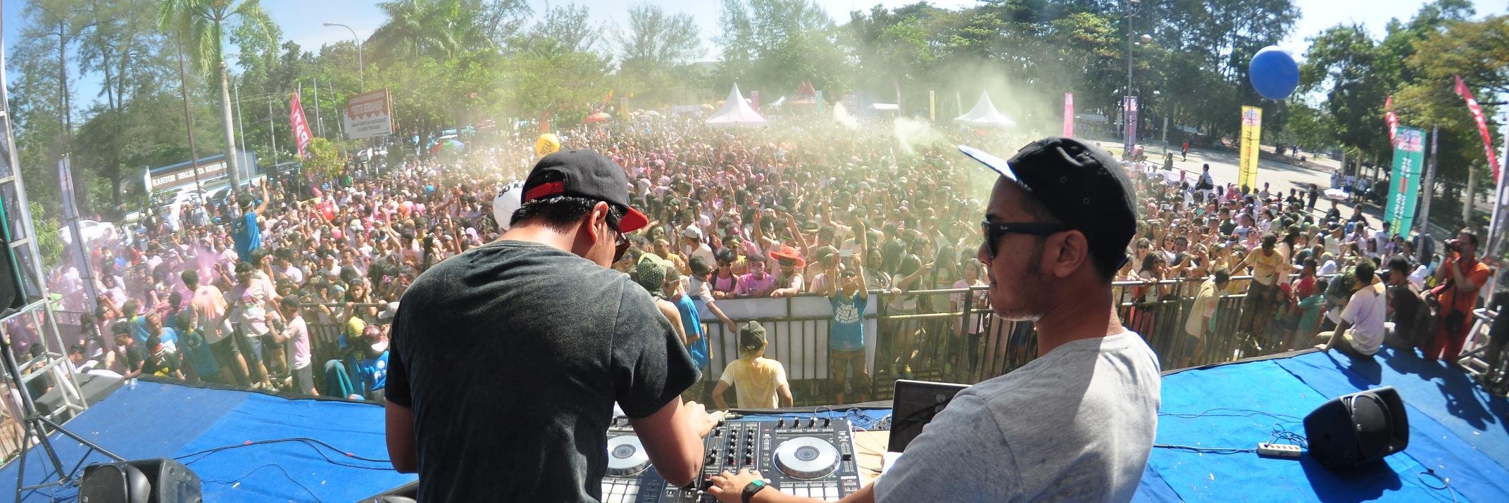 Homedust Record banner