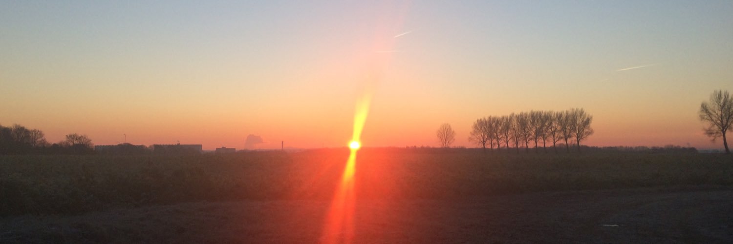 SimoneSchrijft's profile banner image
