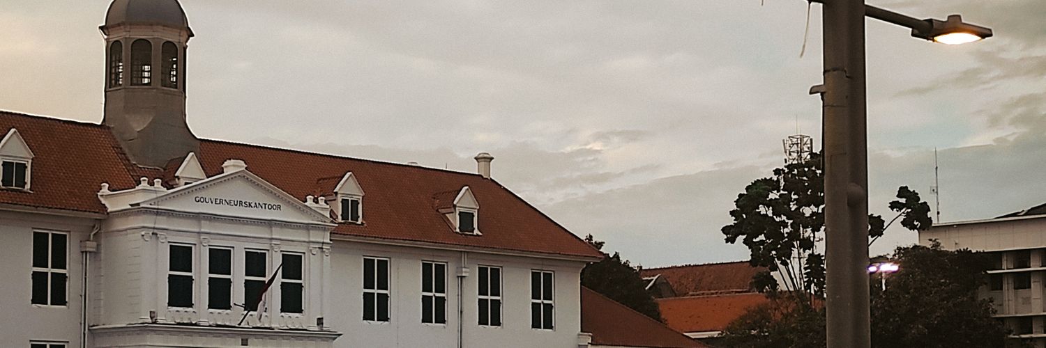 stephencandra's profile banner image