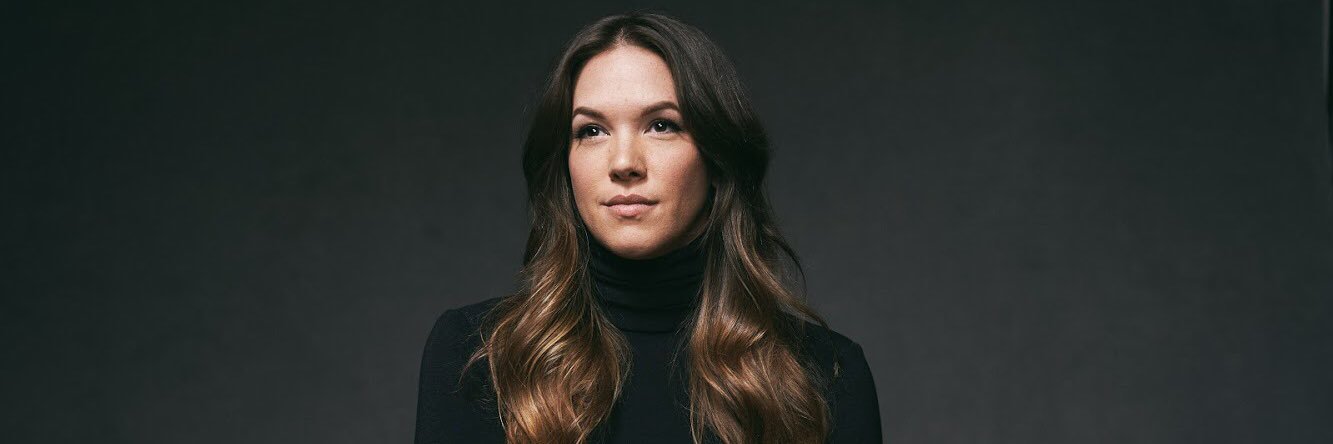 Zee Gustafson banner