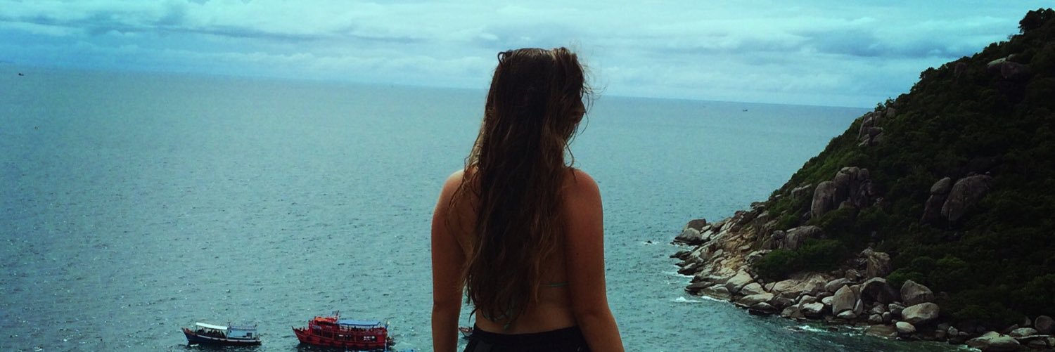 chloepearse's profile banner image