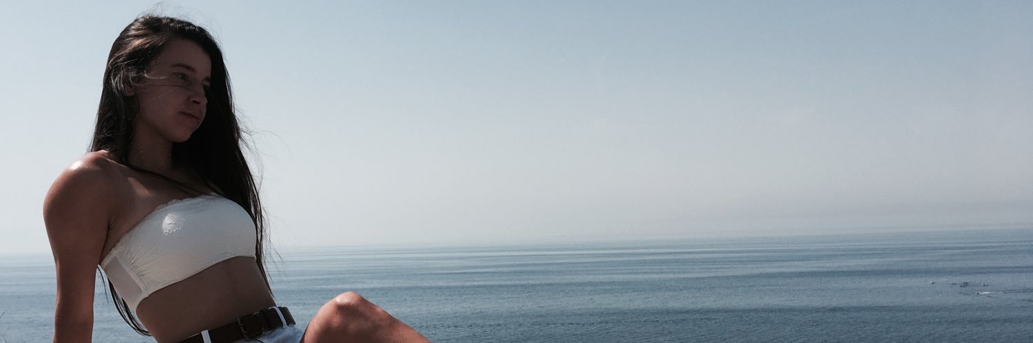 Helgaa_10's profile banner image