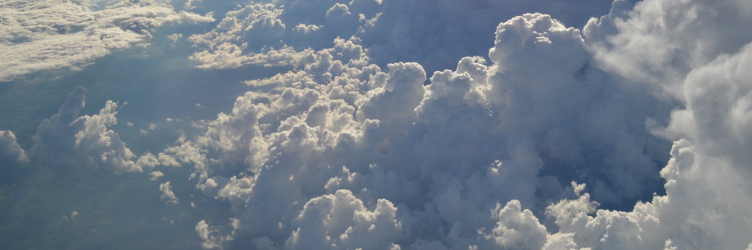 JuliaHmmsz's profile banner image