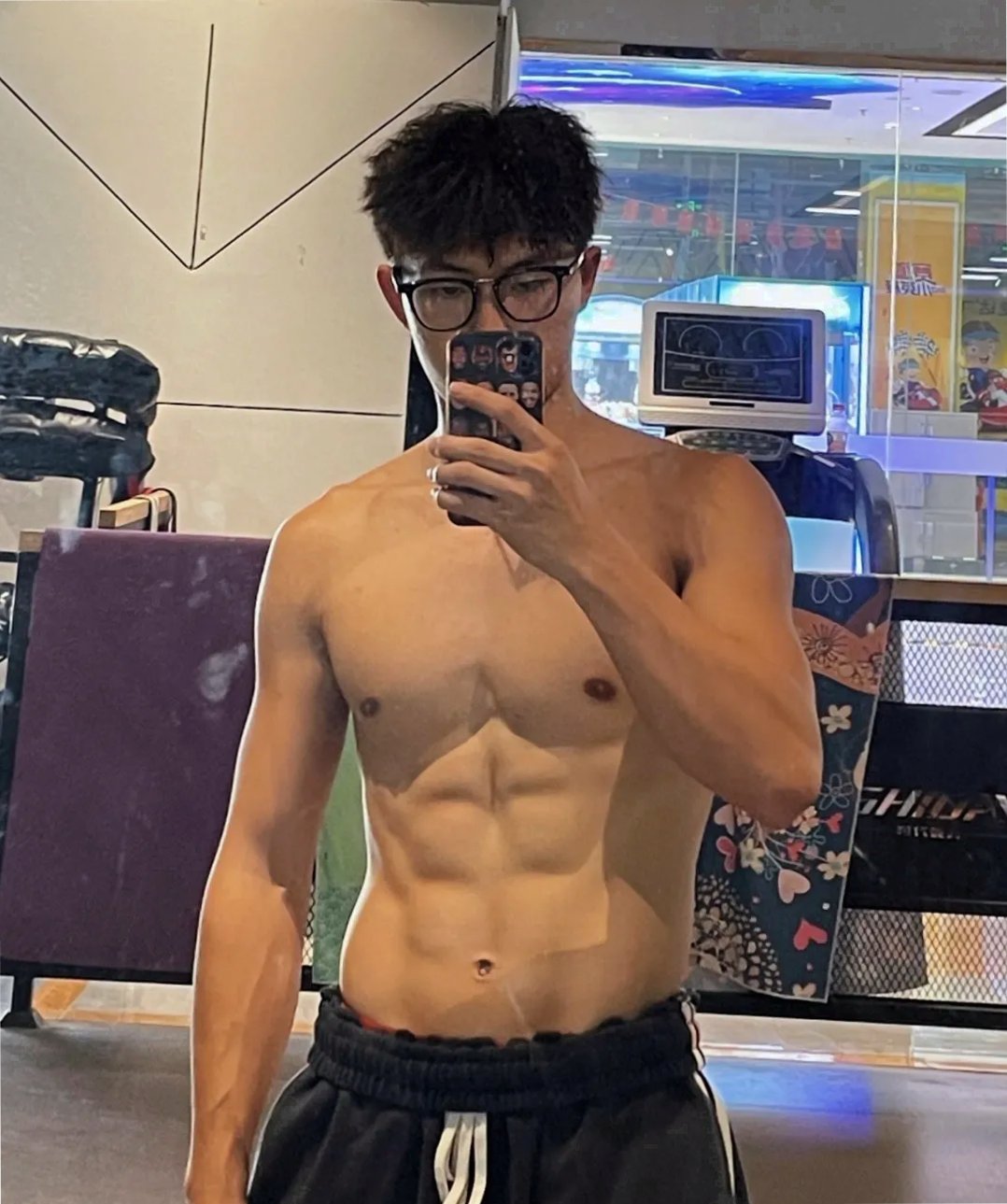 KreamOfficial's profile banner image