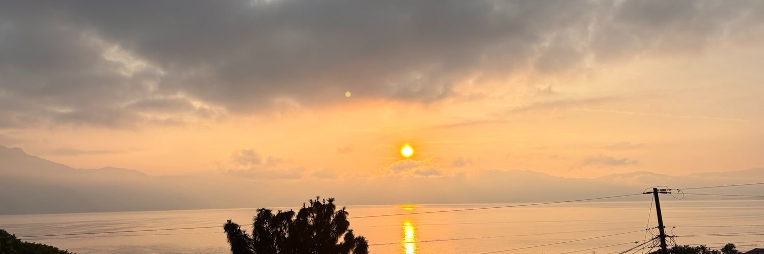Maria_camilahm's profile banner image