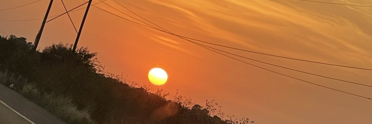juliaariveram's profile banner image