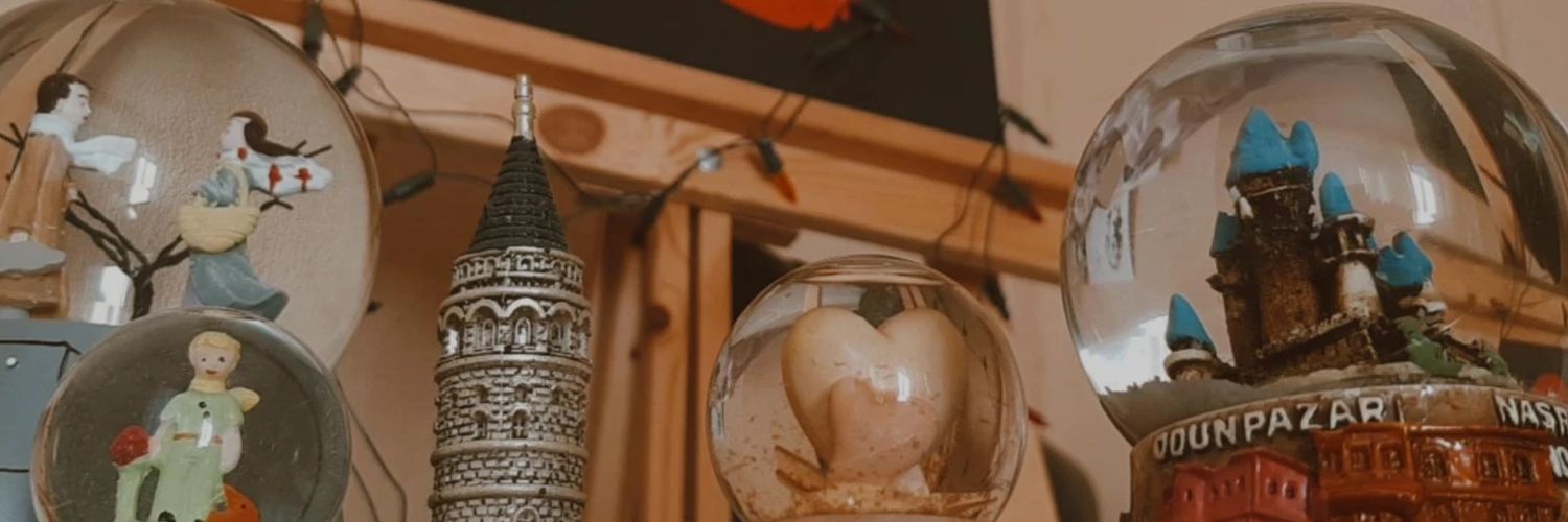 esraakrdss's profile banner image
