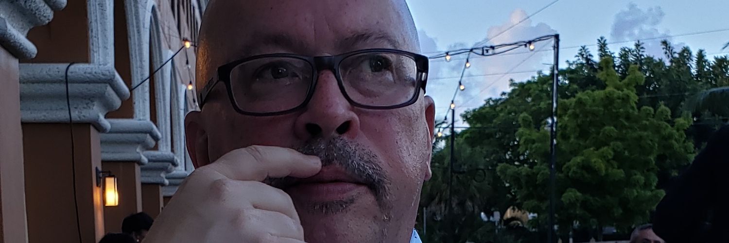 manilagator's profile banner image