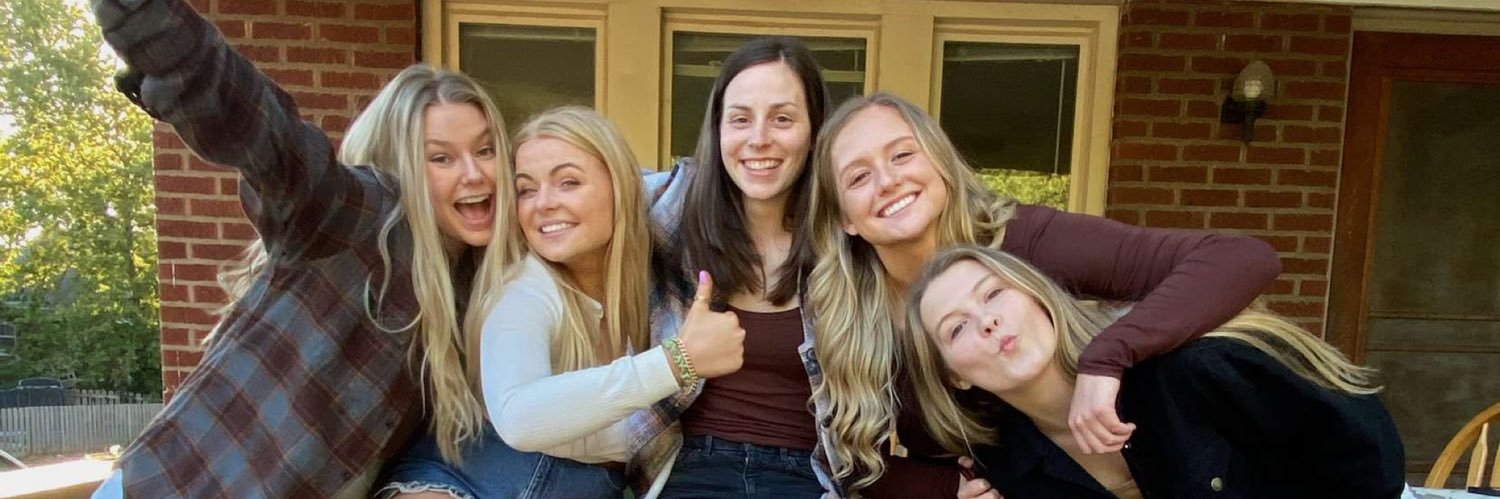 morganeriegel's profile banner image