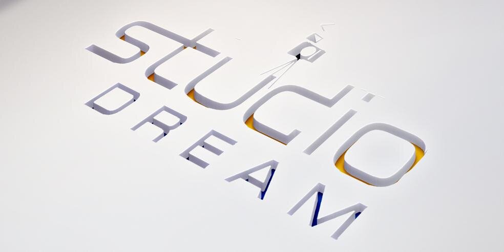 DremStudio's profile banner image
