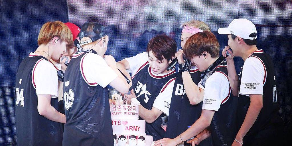 방탄7 banner