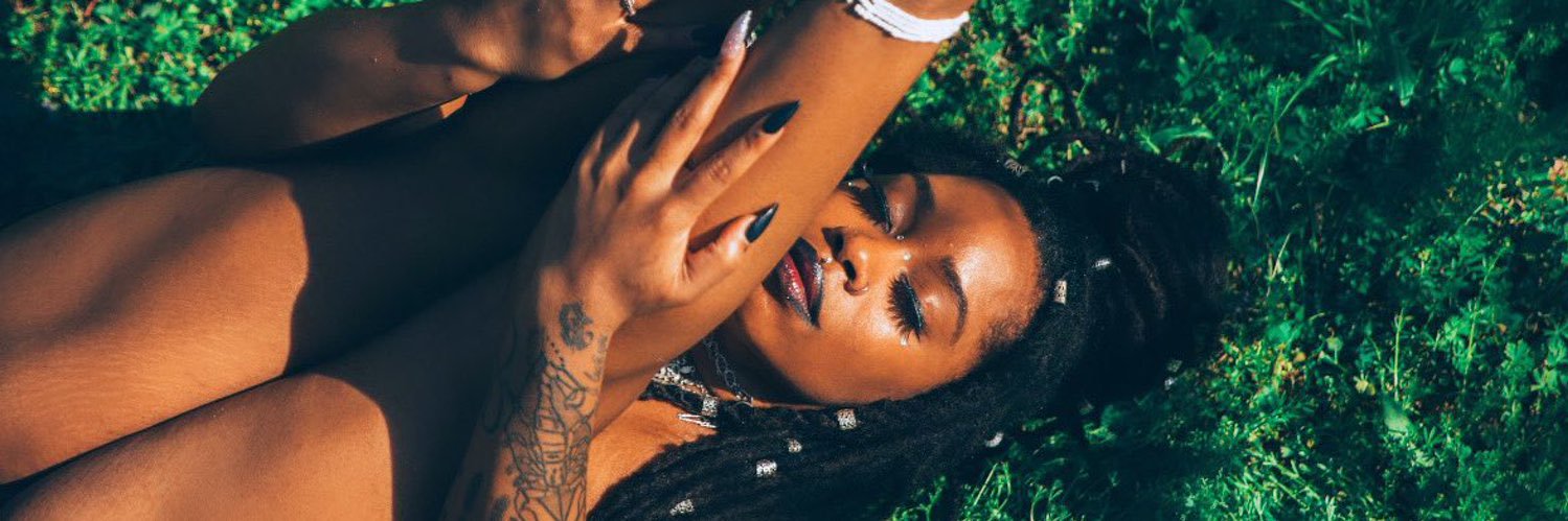 ItsGoddess21's profile banner image