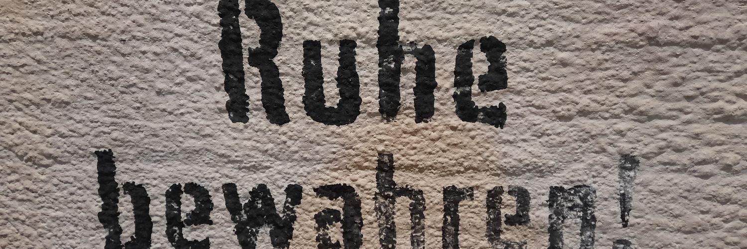 Paust's profile banner image
