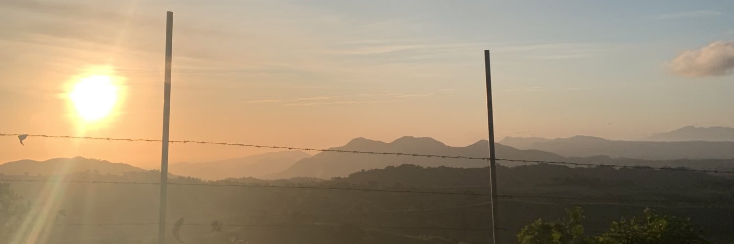 mariahestt's profile banner image