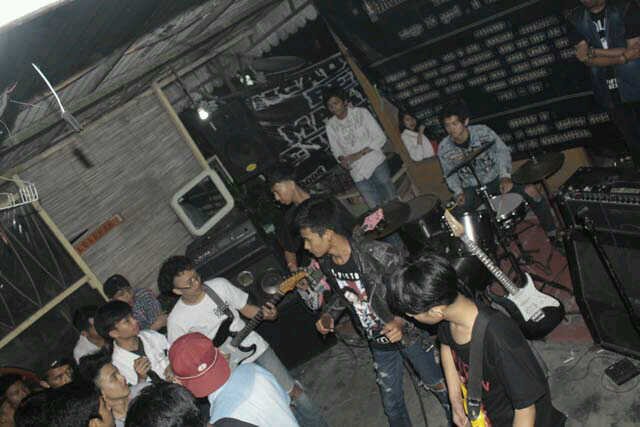 BLACKBOOTS_BDG banner