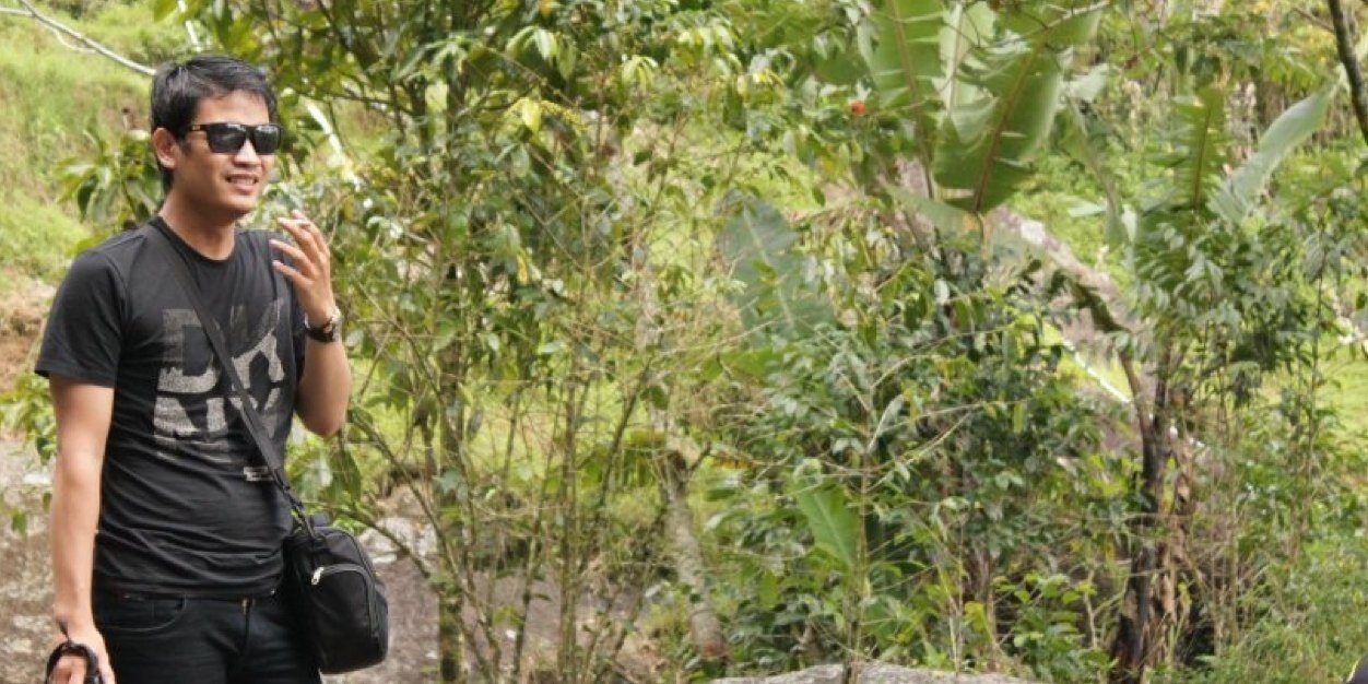 fitriaitty's profile banner image