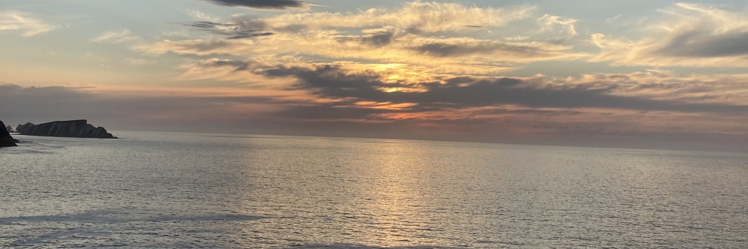 adrianabazt's profile banner image