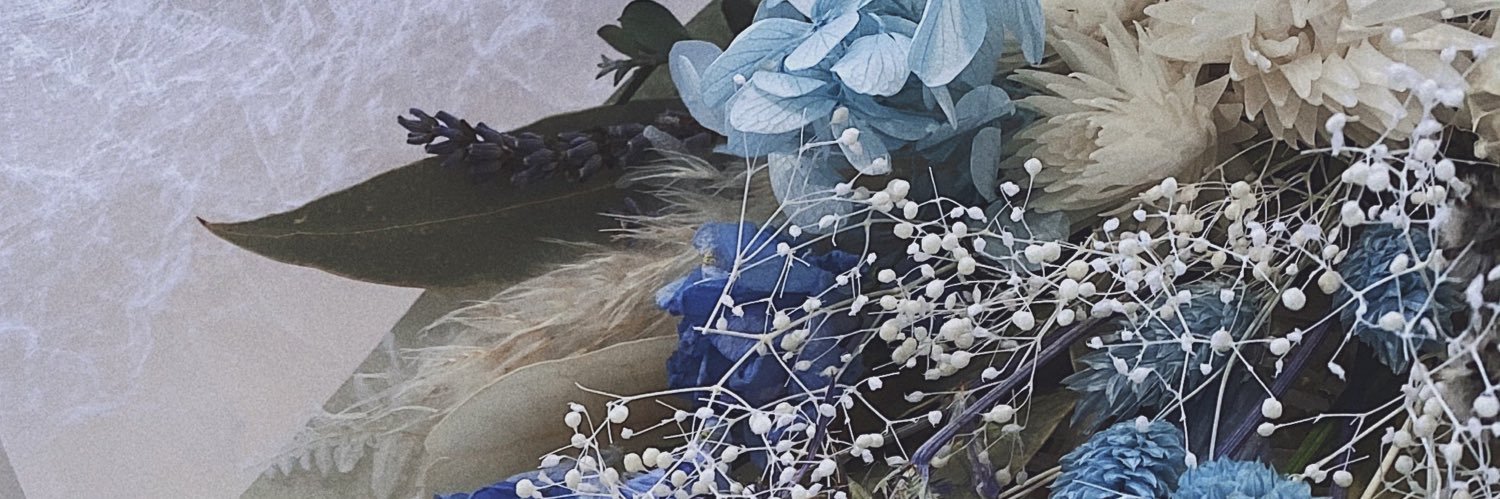 lotusbloom96's profile banner image