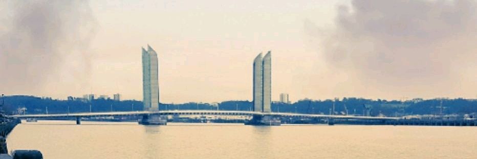 yanis_kh's profile banner image