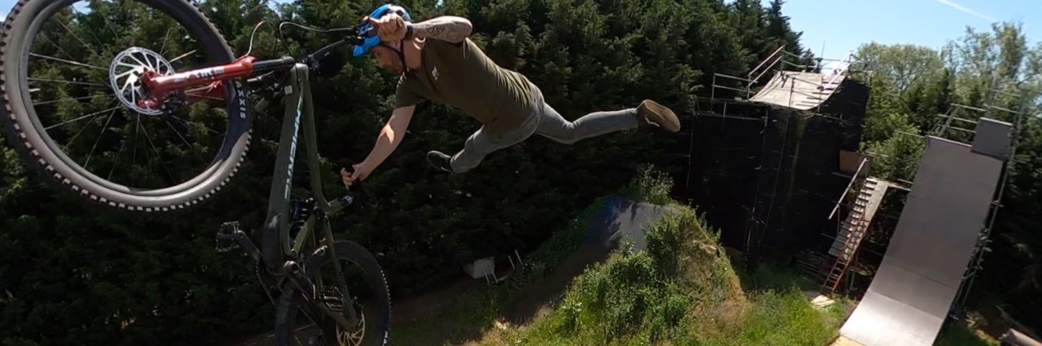 Chopper Fielder banner