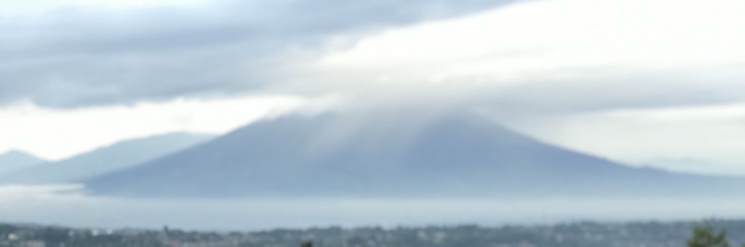 IntanUtsss's profile banner image