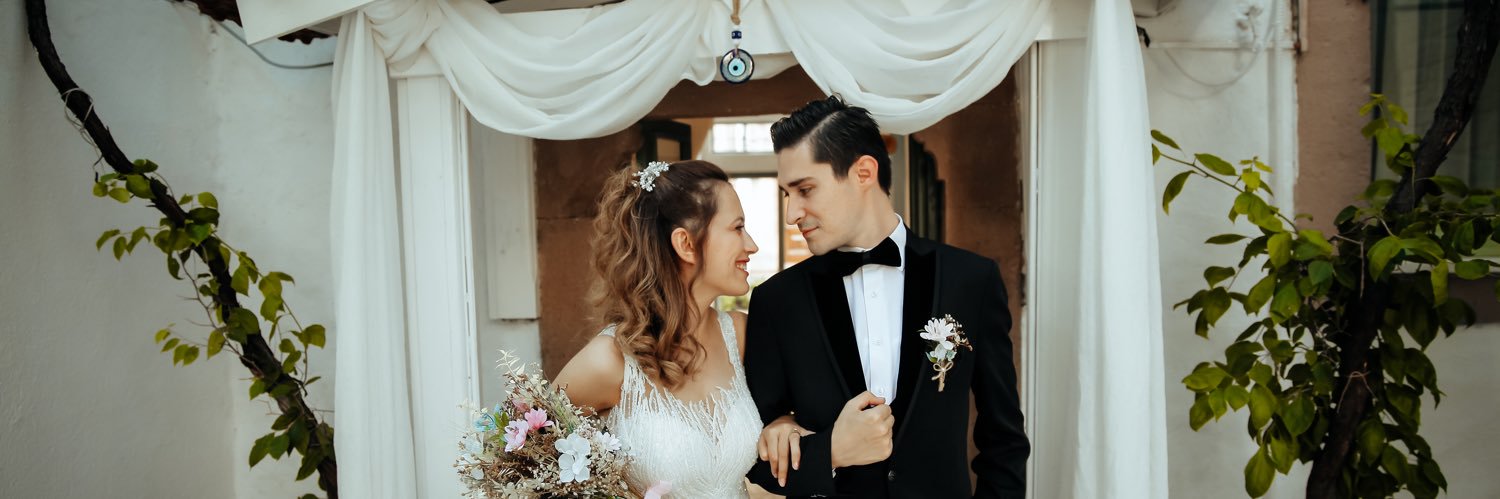 hediye_09's profile banner image