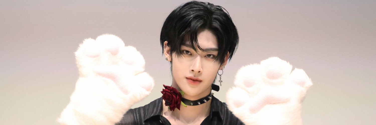 lovelickey's profile banner image