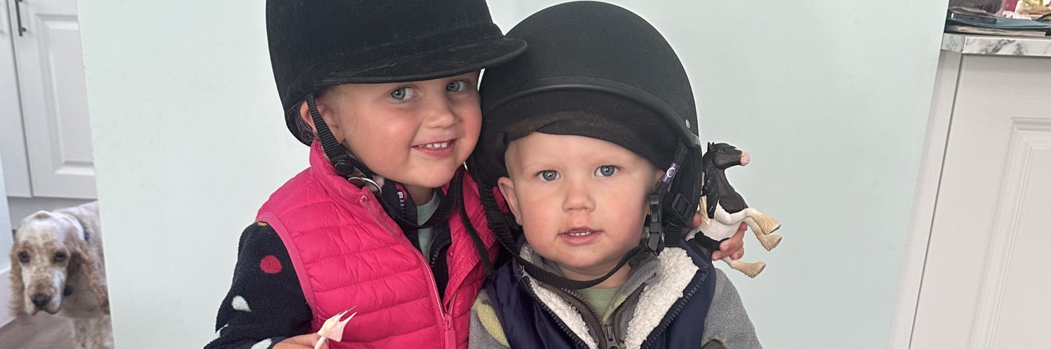 dav_walker95's profile banner image