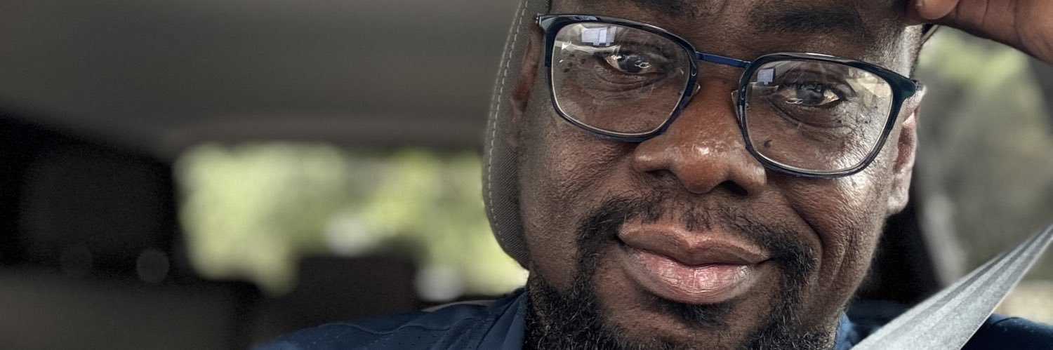 rob_omare's profile banner image